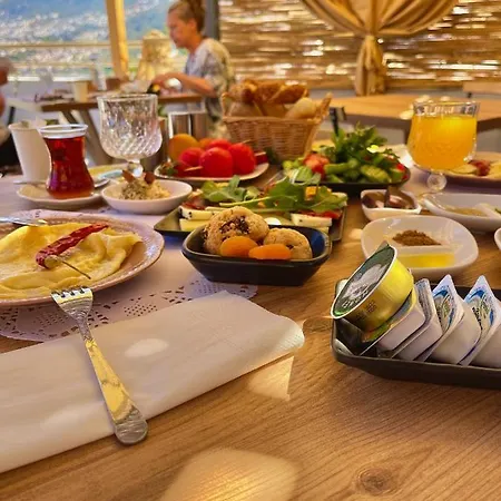 Matiana Hotel